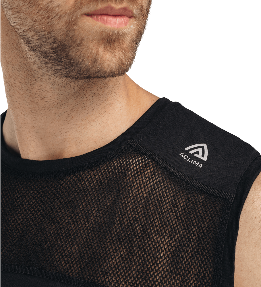 LightWool 140 Sports Singlet M's Jet Black, view: 2